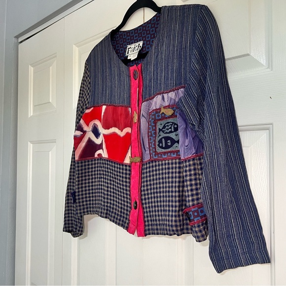 Vintage Faith Patchwork Fish Blazer Jacket Wooden Buttons Size Medium Cropped - Picture 2 of 9